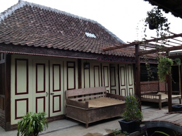 Jhabu Resto